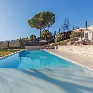 Soha - Luxury 4* Mougins